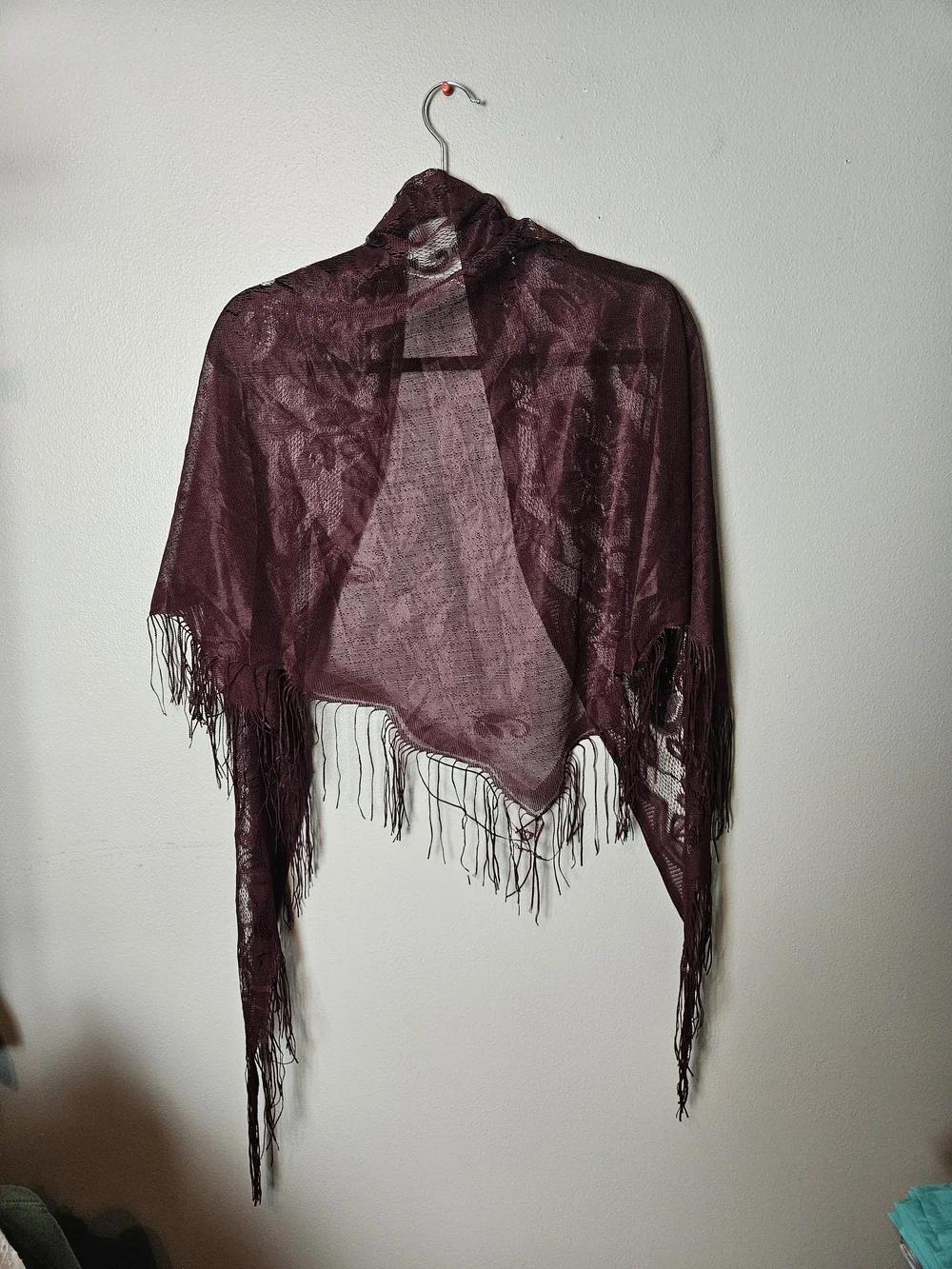 SHEIN Burgundy Floral Lace Fringe Wrap Scarf
